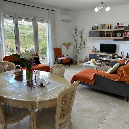 Breeze Holiday Home Koxaré Екстериор снимка
